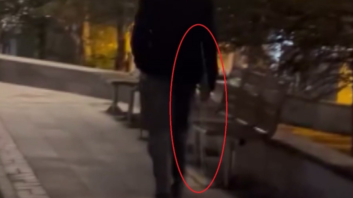 Bıçakla parktakileri korkuttu; gözaltına alındı
