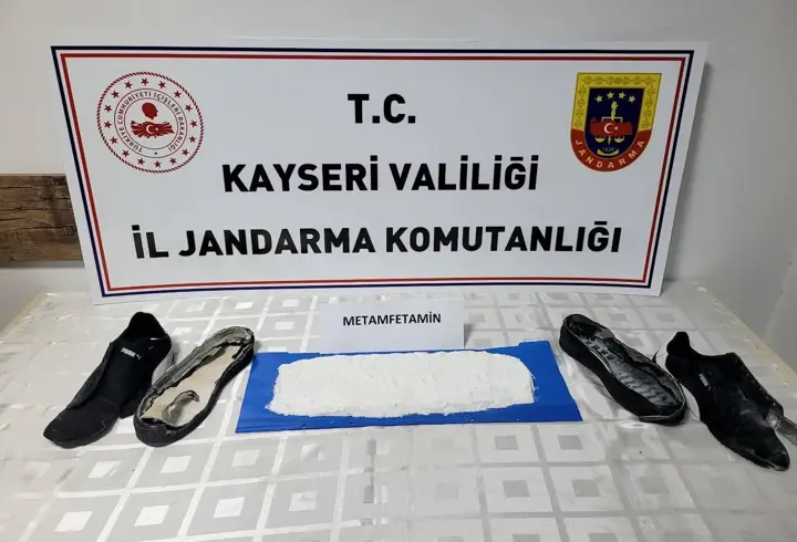 Uyuşturucu ile yakalanan İran uyruklu sanığa 15 yıl hapis