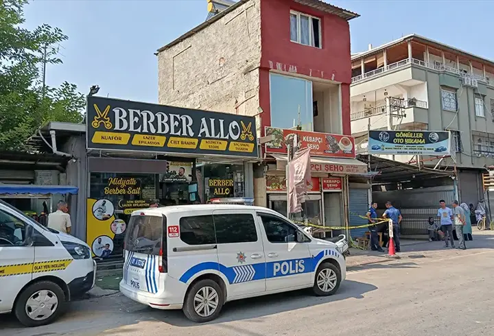 Adana'da kan donduran cinayet: Bulaşıkçı anne, oğlu tarafından vahşice öldürüldü