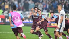 Trabzonspor UEFA Gençlik Ligi finalinde Barcelona karşısında
