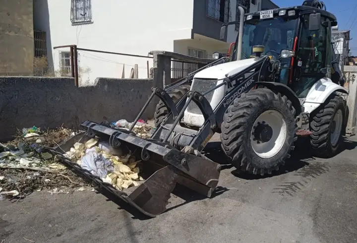 Akdeniz’in çöp taksileri her gün tonlarca atık topluyor