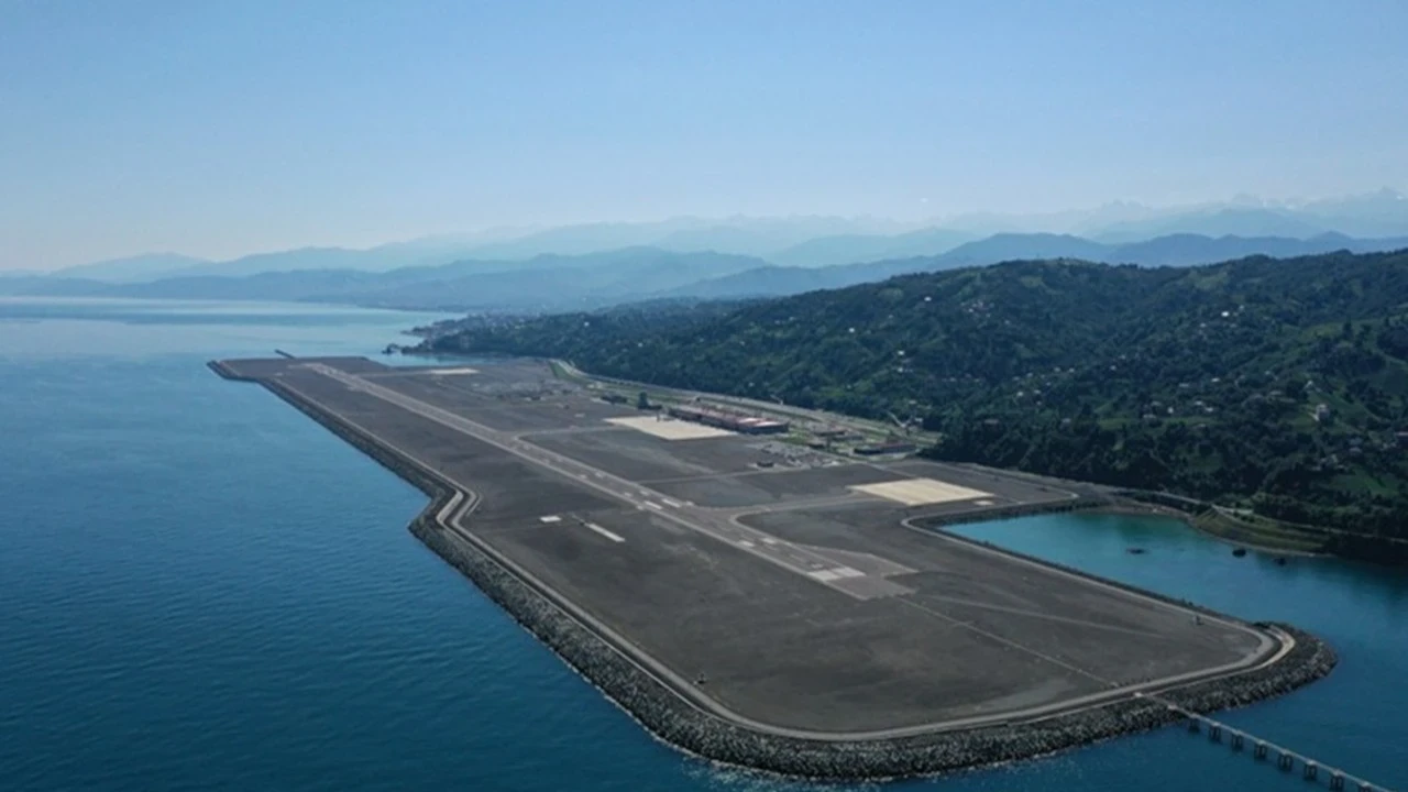 Trabzon’a deniz üstü havalimanı geliyor: İhale bu yıl, inşaat 2026’da