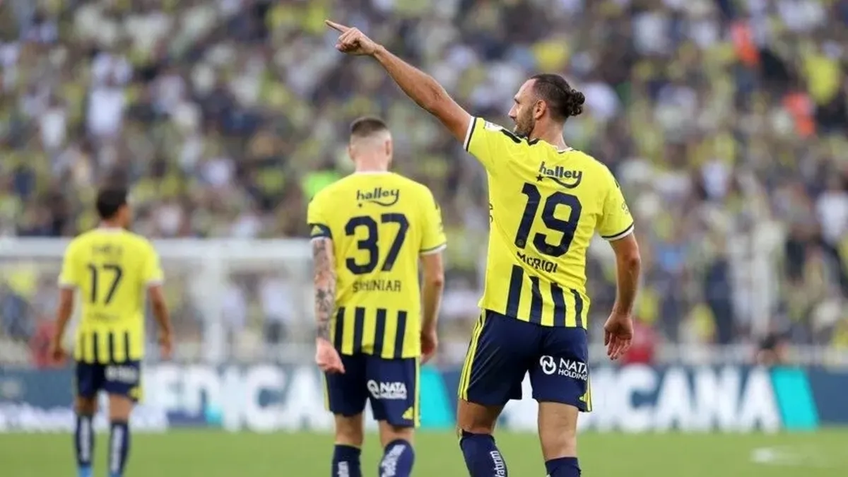 Fenerbahçe Corendon Alanyaspor Canlı | Fenerbahçe, Alanyaspor'u Ağırlıyor! İşte İsmail Kartal'ın 11'i...