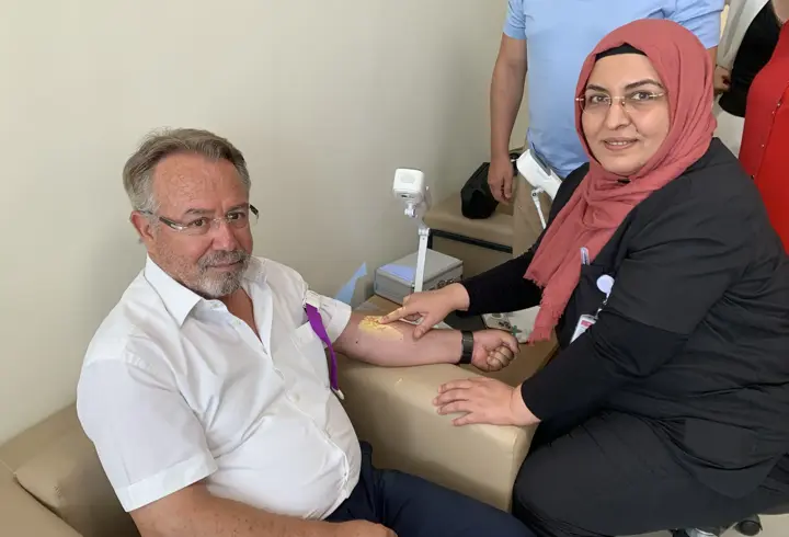 Hastaneye damar görüntüleme cihazı bağışlandı