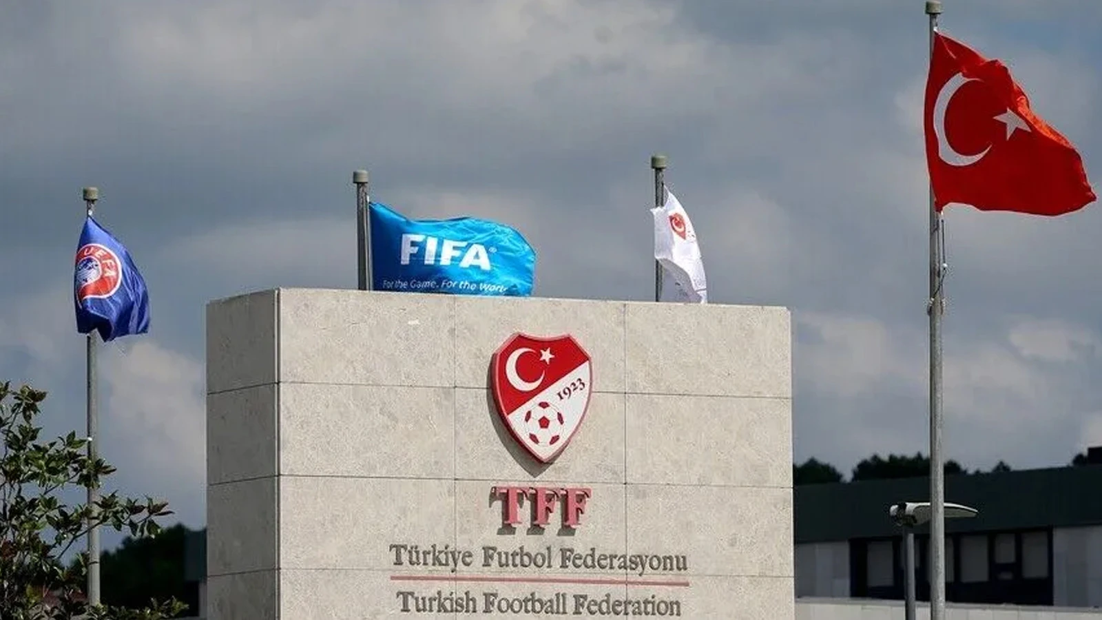 TFF'den Sel Felaketi Ve Erdoğan Ünver İçin Saygı Duruşu Kararı