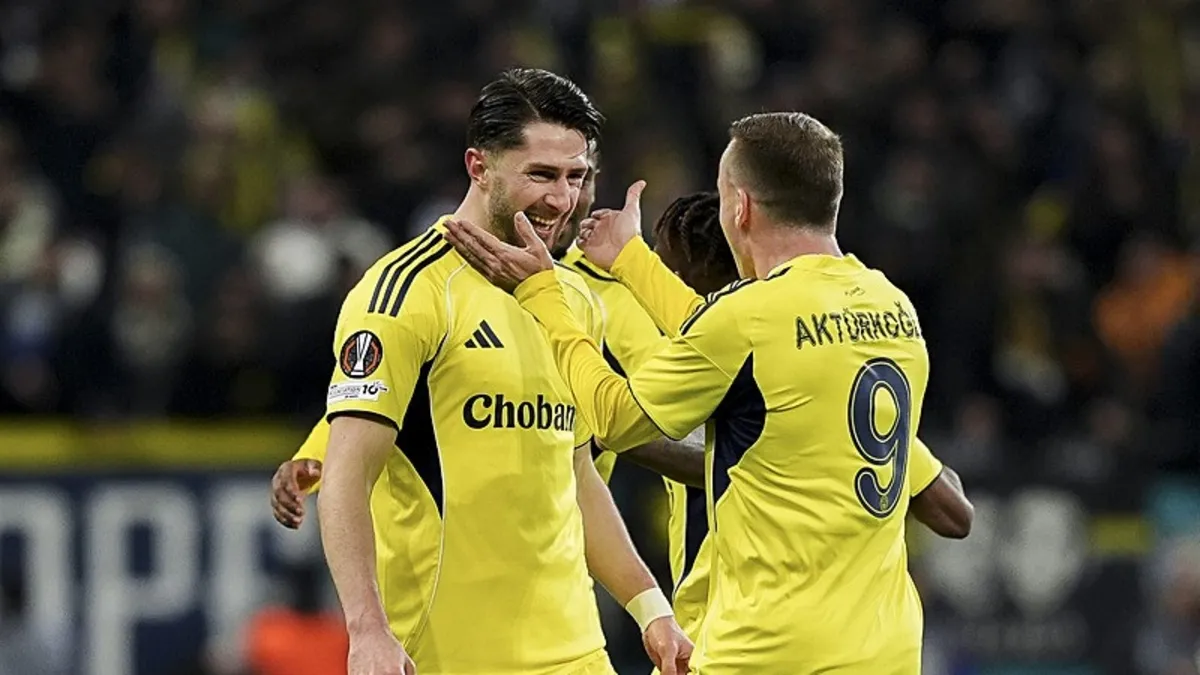 Fenerbahçe'de transferde bomba gelişme! İngilizleri kendisine hayran bıraktı