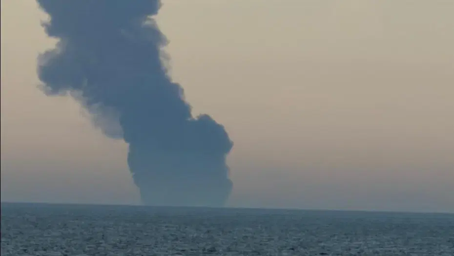 Kocaeli açıklarında Rusya'ya giden tankerde patlama ve yangın