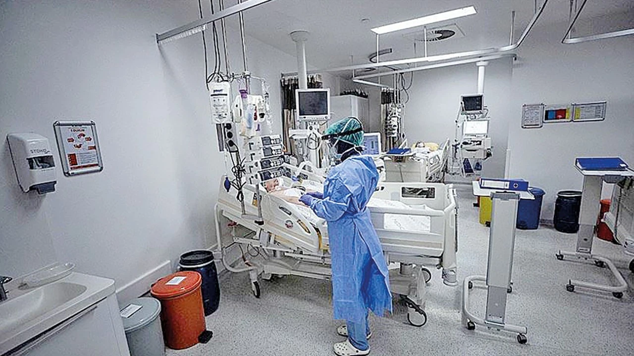 Lisansı olmayana hastane açma izni verilmeyecek