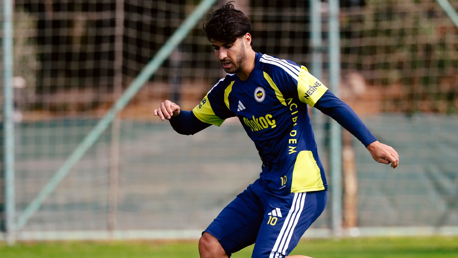 Fenerbahçe'ye Galatasaray Derbisi Öncesi Asensio'dan Kötü Haber