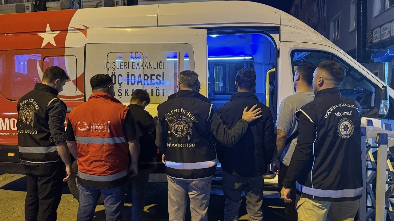 Edirne ve Kırklareli'nde 19 kaçak göçmen yakalandı