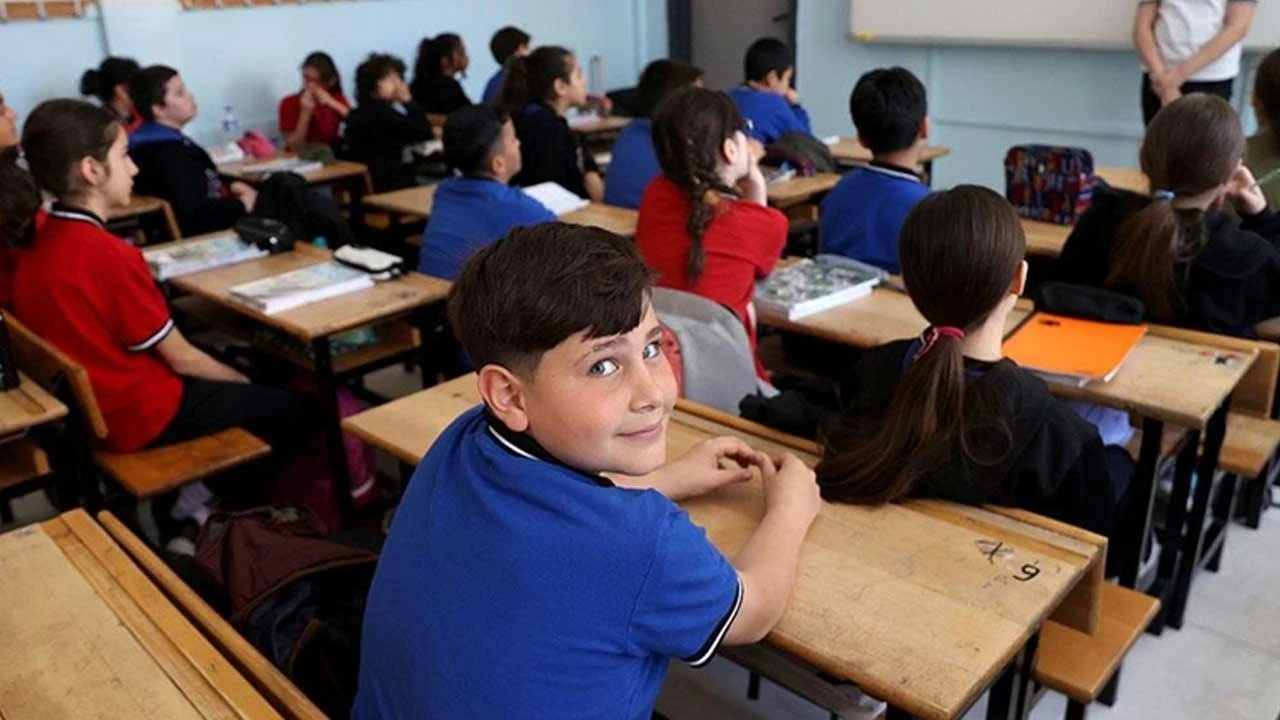 Okullar ne zaman açılacak? Yaz tatili hangi tarihte bitiyor?