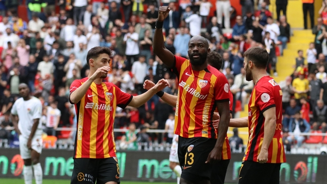 Kayserispor'u yabancı golcüleri sırtlıyor