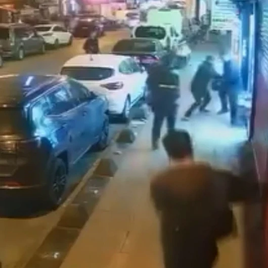 Esenler'de İki Grup Arasında Çıkan Silahlı Kavganın Görüntüleri Ortaya Çıktı