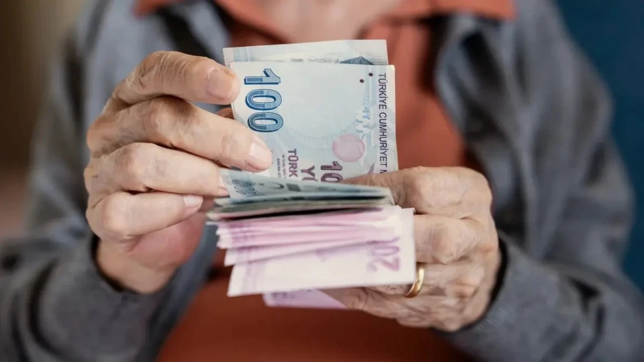Emekli Zammı Ne Kadar Olacak? Merkez Bankası Anketinde Zam Oranı Belli Oldu