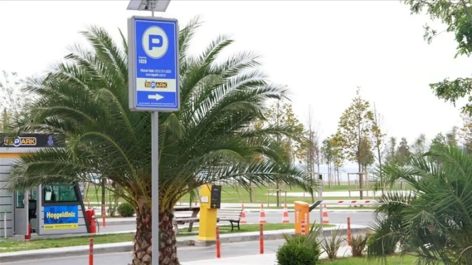İSPARK'a yüzde 62,5'e varan oranlarda zam yapıldı