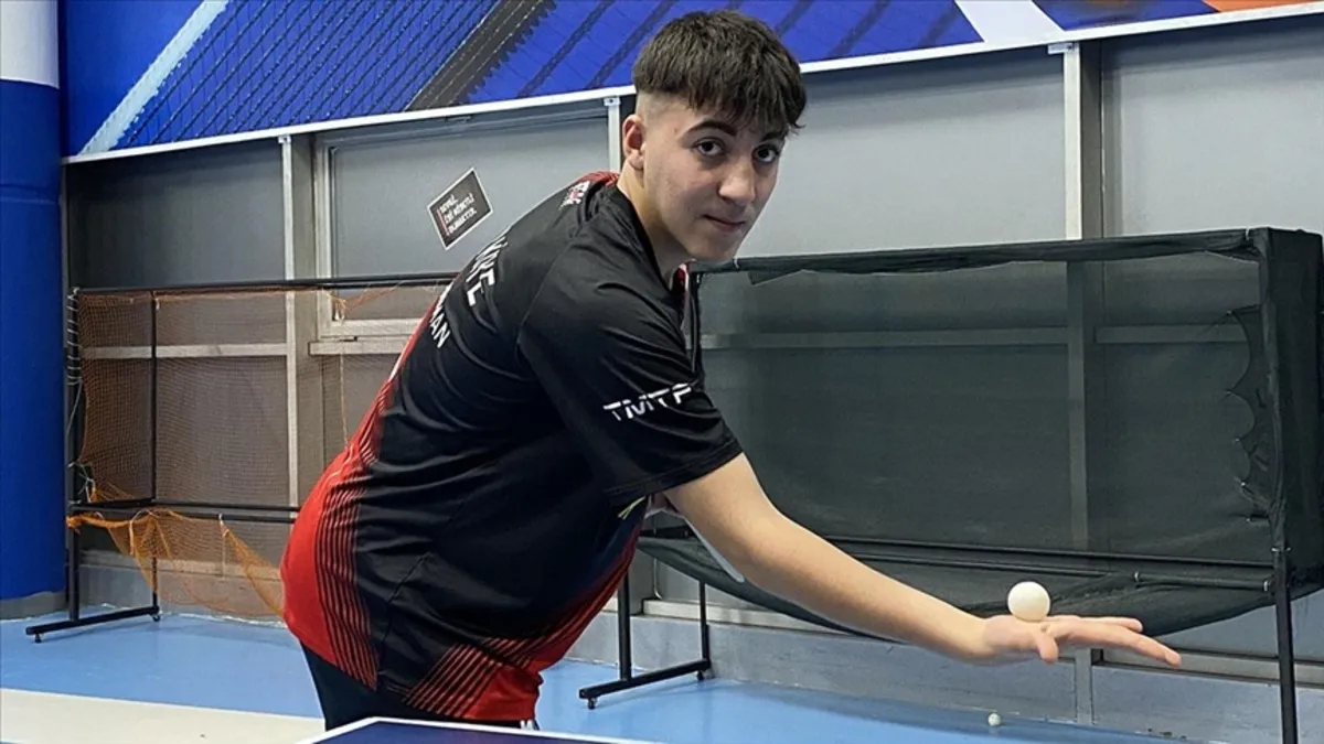 Milli masa tenisçi Kenan Eren'in hedefi olimpiyatlara katılmak!