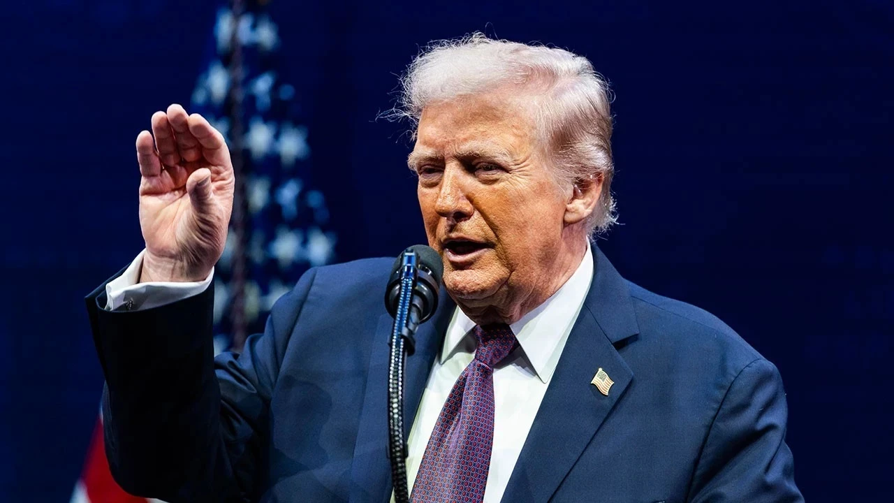 Trump'tan parlamento seçimlerini kazanan Arjantin liderine tebrik