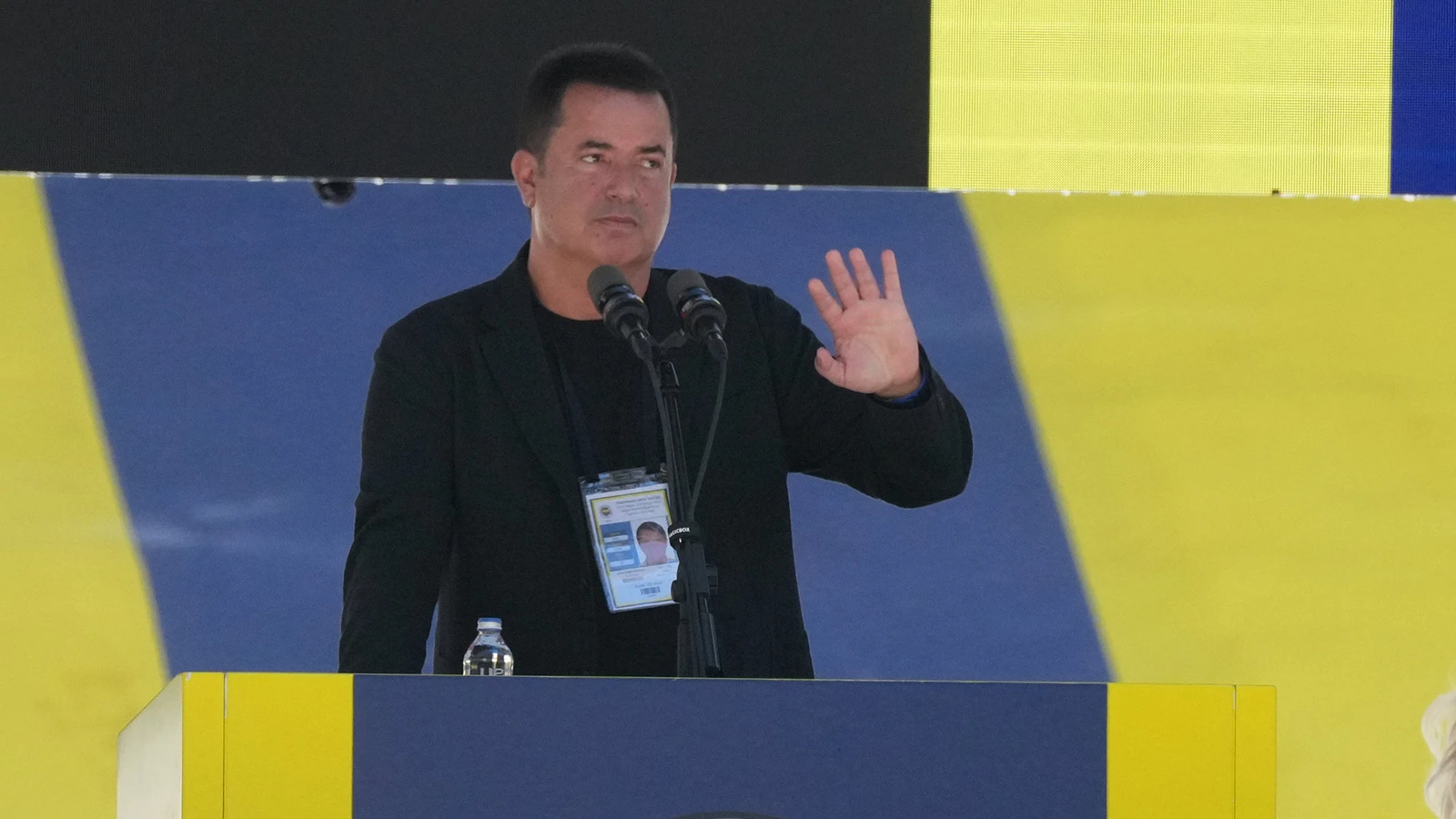 Fenerbahçe Asbaşkanı Acun Ilıcalı'dan teknik direktör açıklaması