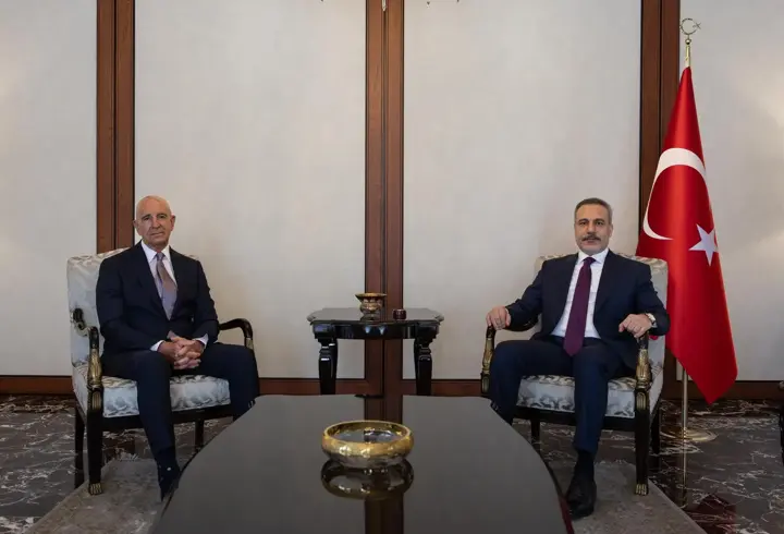 Bakan Fidan, ABD Büyükelçisi Barrack'ı kabul etti