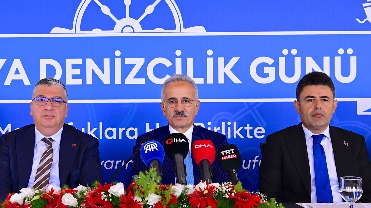 Bakan Uraloğlu: Türkiye, denizcilikte dünya ilk 10’una girdi