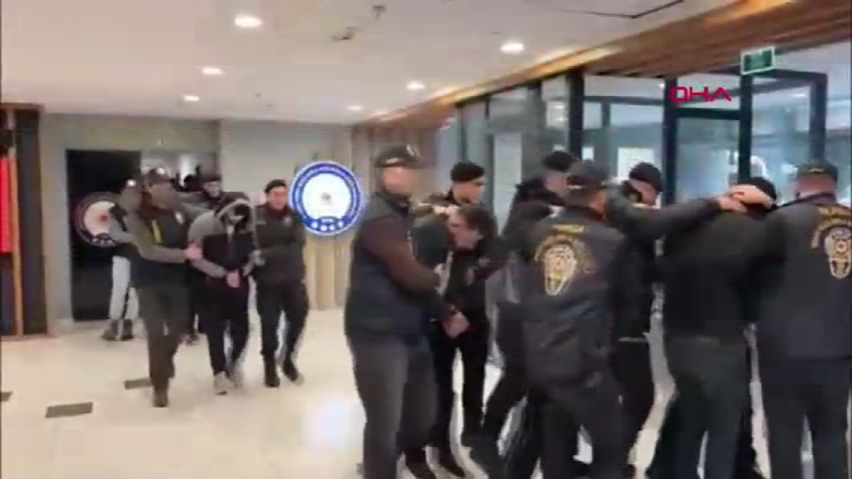 Bursa'da Yasa Dışı Bahis Operasyonunda 16 Şüpheli Tutuklandı