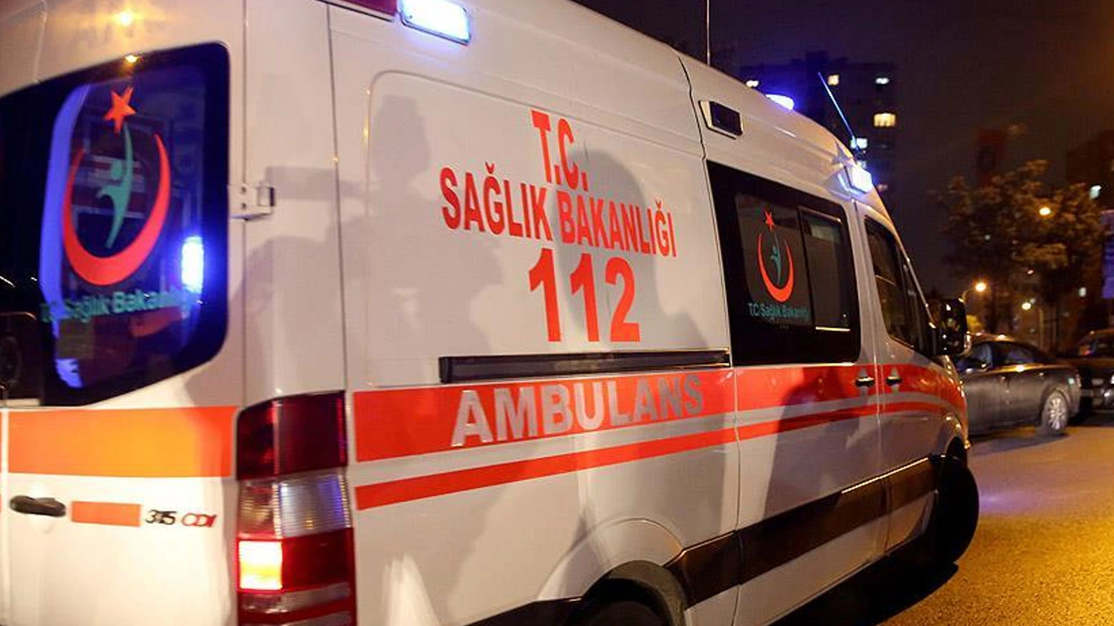 Çamaşır asarken 4'üncü kattan düşen hamile kadın hayatını kaybetti