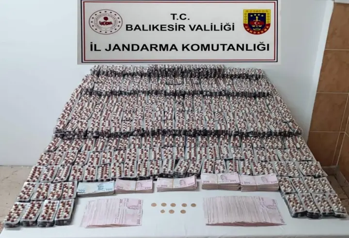 Balıkesir'de uyuşturucu operasyonlarında 17 tutuklama