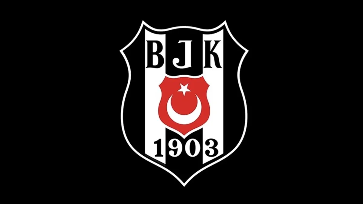 Beşiktaş 2025-2026 sezonunda giyeceği 4. formasını satışa sundu!