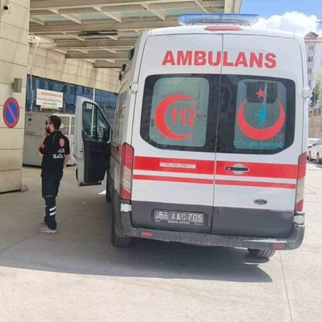 Kız öğrenci yurdunda 119 öğrenci zehirlendi