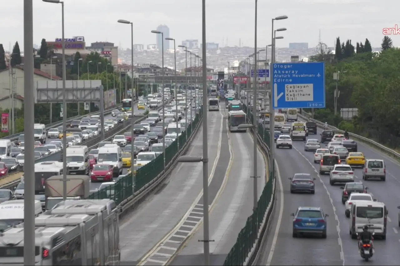 29 Ekim Cumhuriyet Bayramı Sebebiyle İstanbul'da Hangi Yollar Kapalı Olacak?