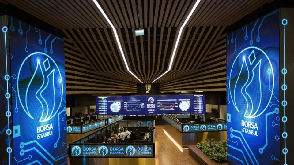 Borsa yılın ilk haftasına rekorlarla girdi
