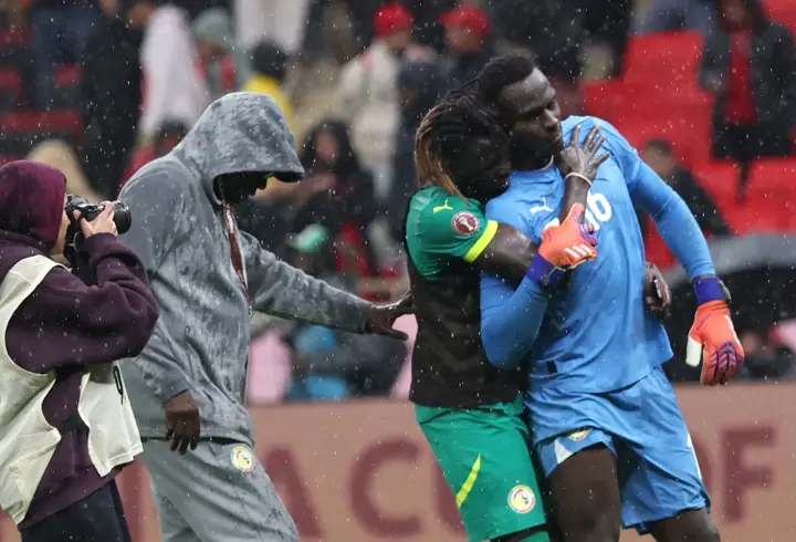 FIFA'dan sonra Afrika Futbol Konfederasyonu da Senegal'i kınadı