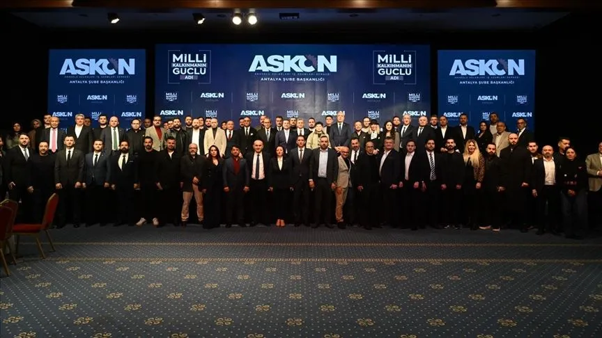 Antalya'daki iş insanları ekonomik işbirliğini değerlendirdi