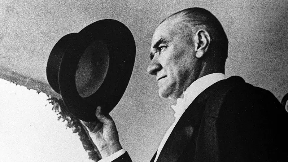 Mustafa Kemal Atatürk'ün ebediyete intikalinin 87. yılı