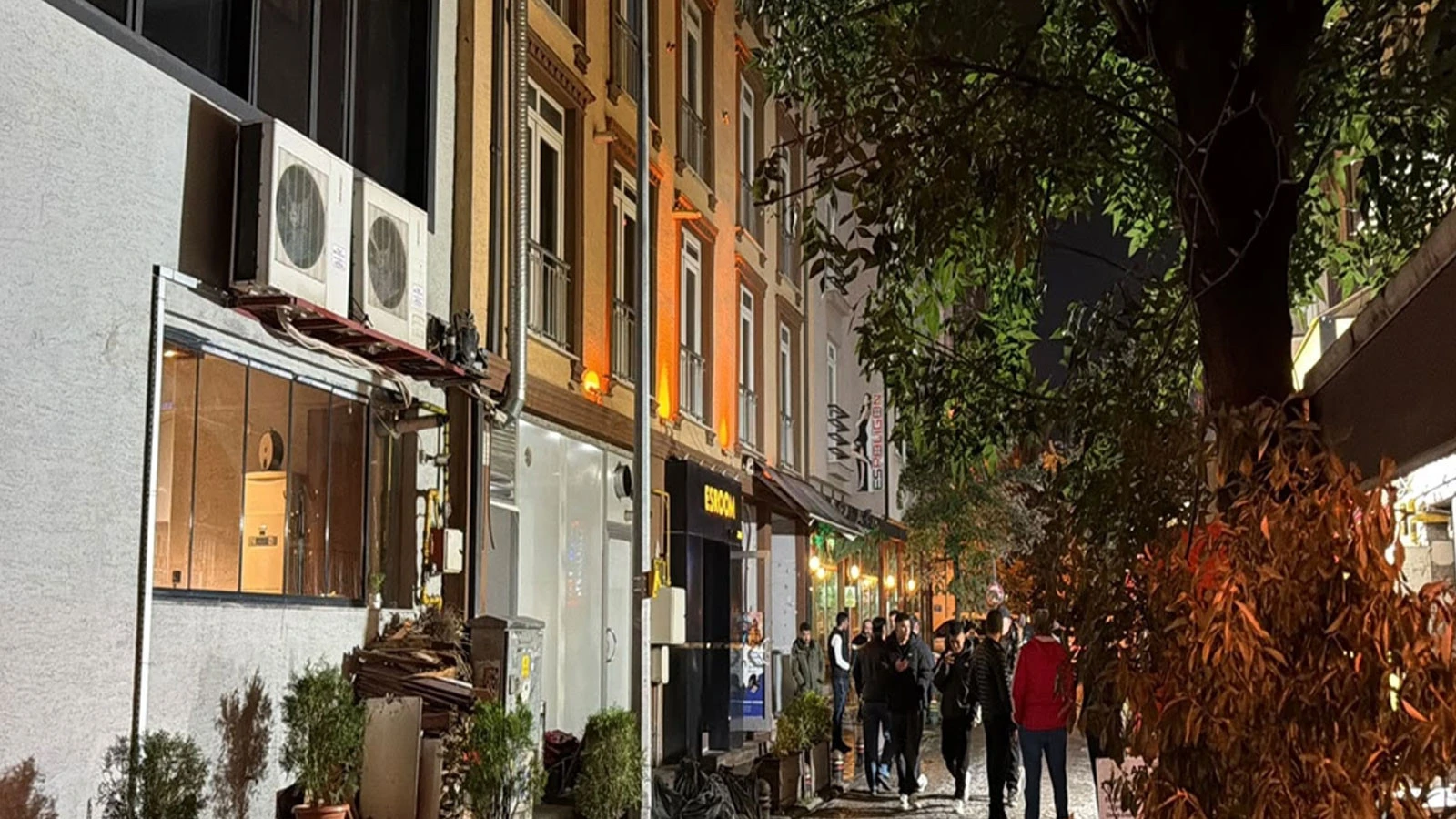 Eskişehir'de 44 Yaşındaki Kişi Sahibi Olduğu Otelin Odasında Ölü Bulundu