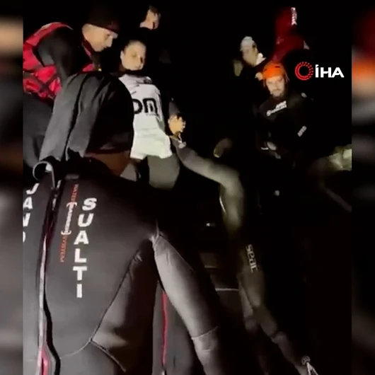Villanın Çatısında Mahsur Kalan Vatandaşın İmdadına Jandarma Ekipleri Yetişti