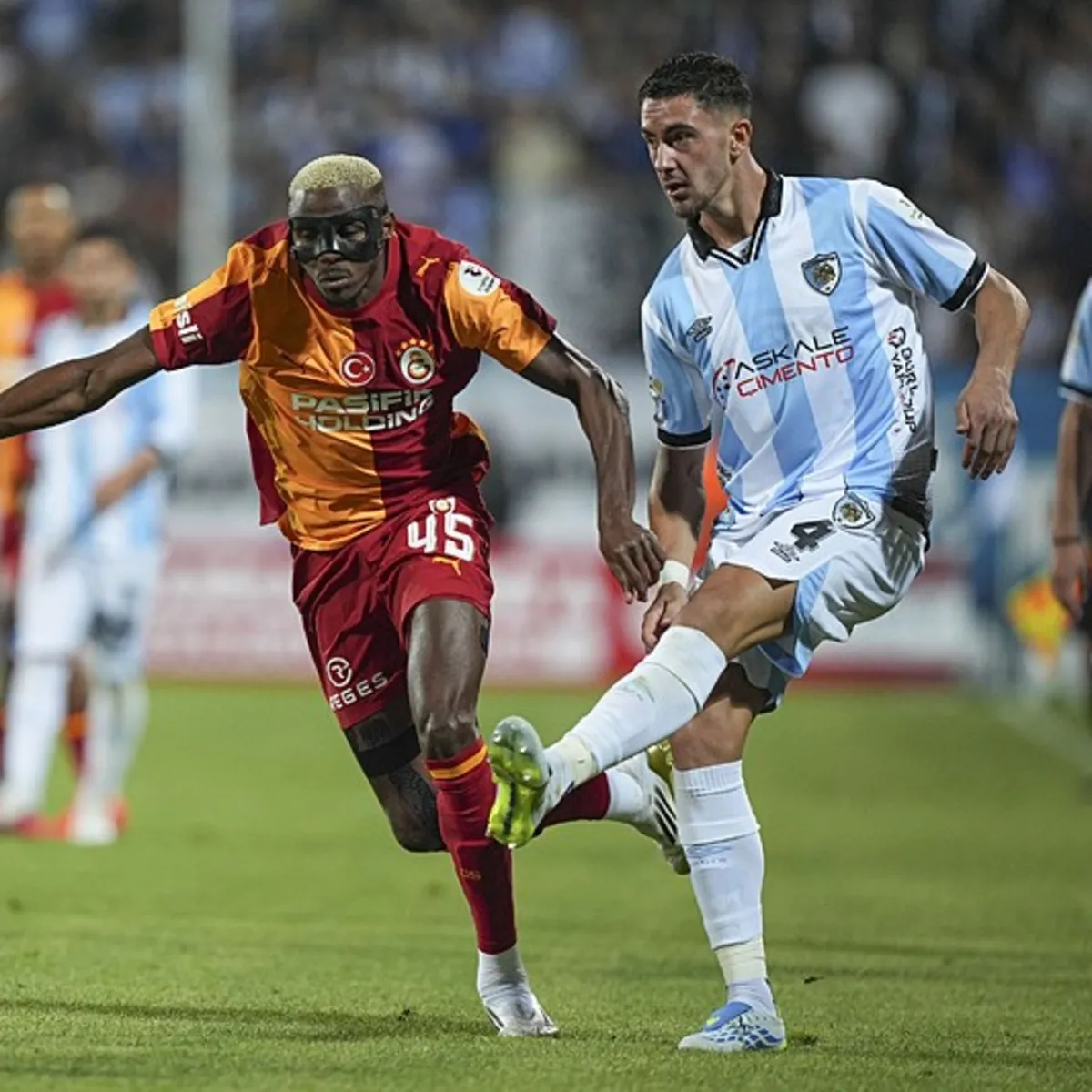 Spor yazarlarından Erzurumspor FK-Galatasaray maçını yorumları: Şampiyon gibi oynamaya başlıyor!