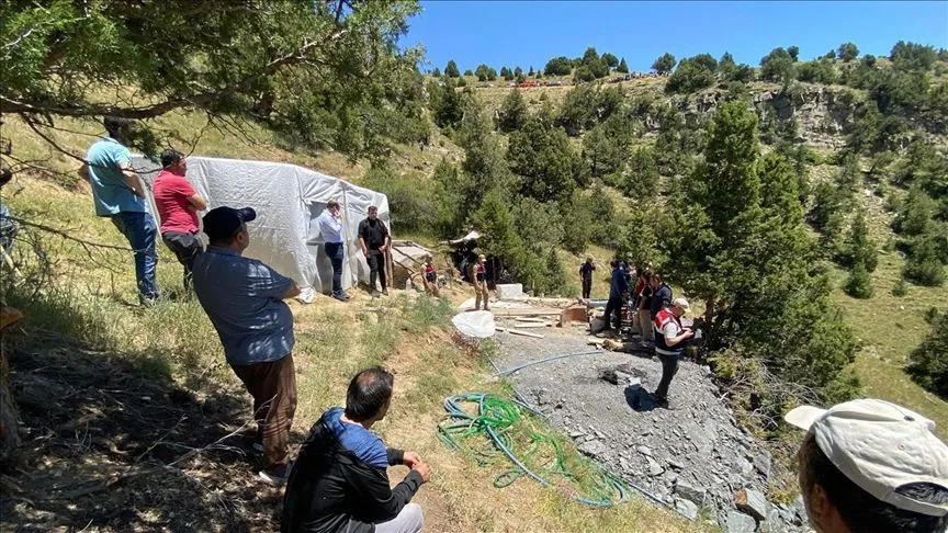 Erzurum'da Oltu taşı ocağında göçük