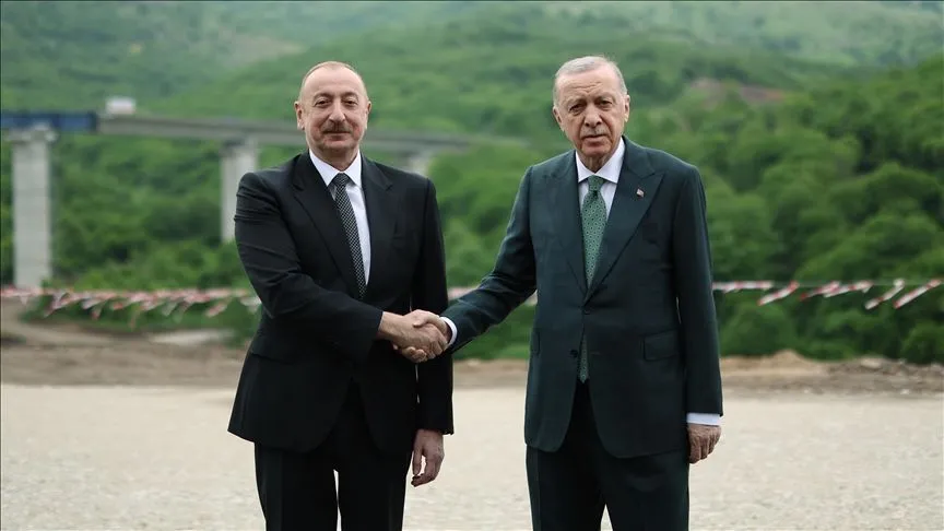 Cumhurbaşkanı Erdoğan, Azerbaycan'ın Müstakillik Günü'nü tebrik etti