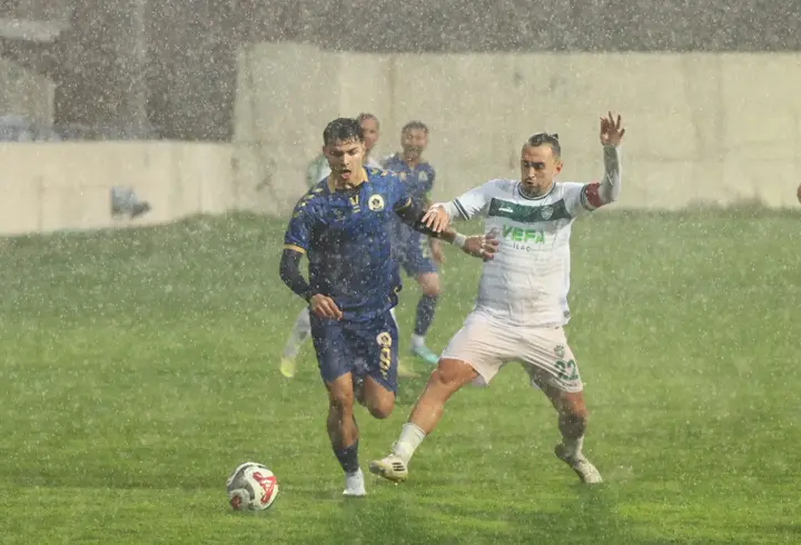 Menemen FK ağır zeminde fırsat tepti