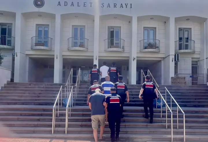 Bodrum'da uyuşturucu operasyonunda yakalanan 3 şüpheliden 2'si tutuklandı