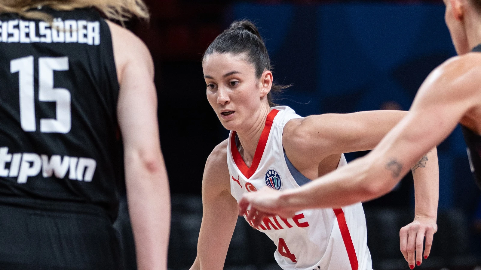 A Milli Kadın Basketbol Takımı, Almanya'ya mağlup oldu