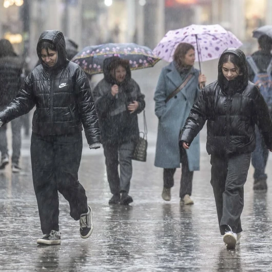 Meteorolojiden 14 İl İçin Kuvvetli Yağış Uyarısı