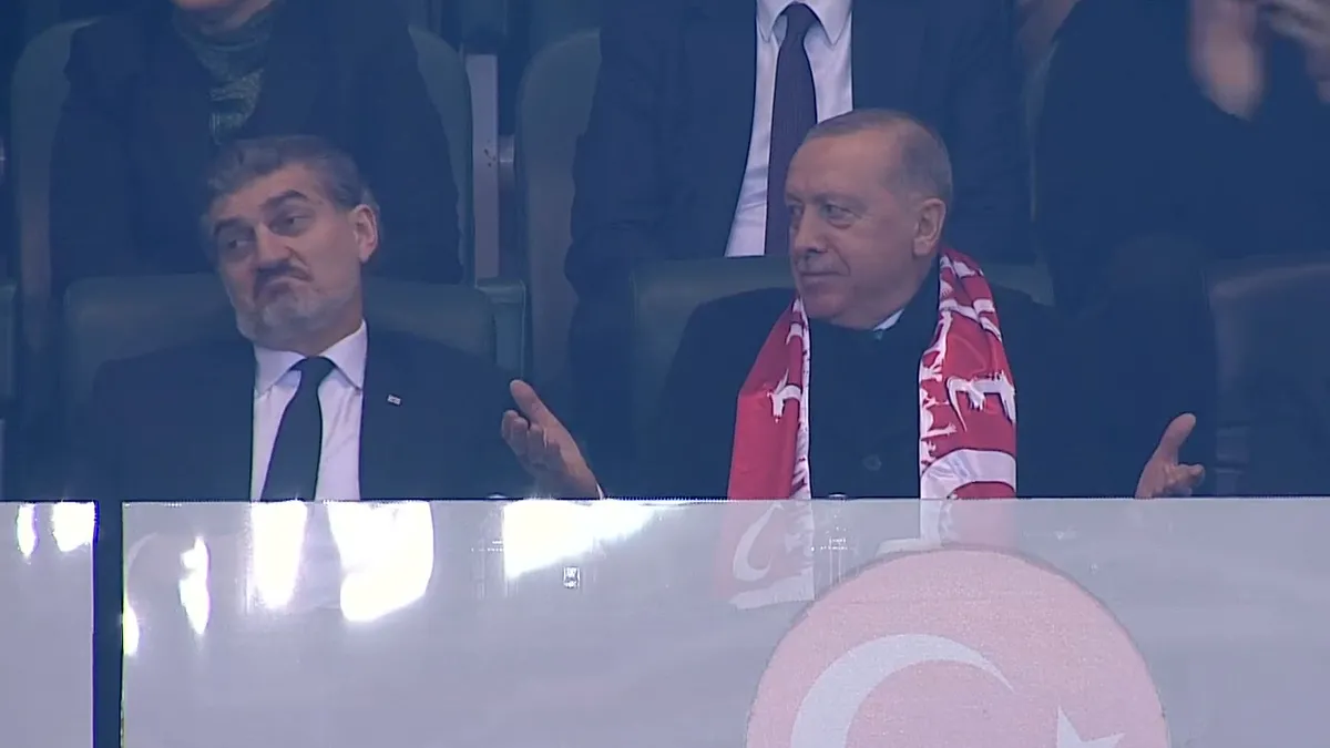Başkan Recep Tayyip Erdoğan 3. gole böyle sevindi! İşte o anlar