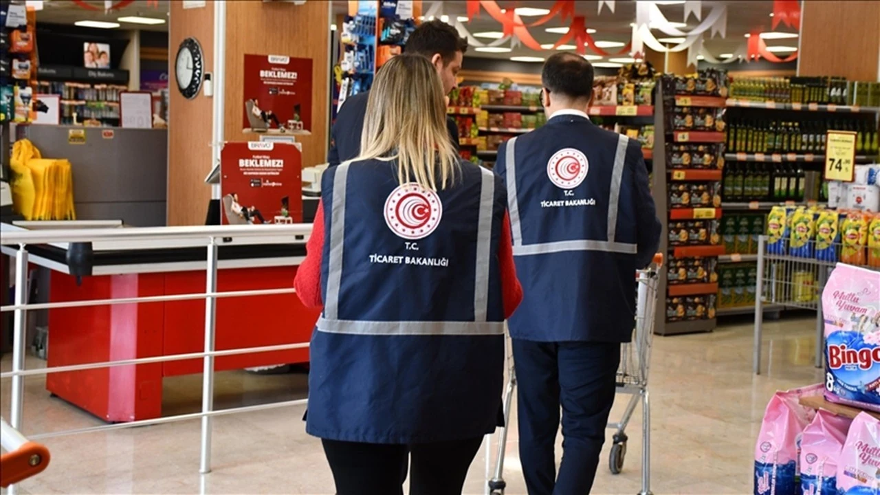 Bakan Yumaklı duyurdu: Yılbaşı öncesi 81 ilde gıda denetimleri başladı
