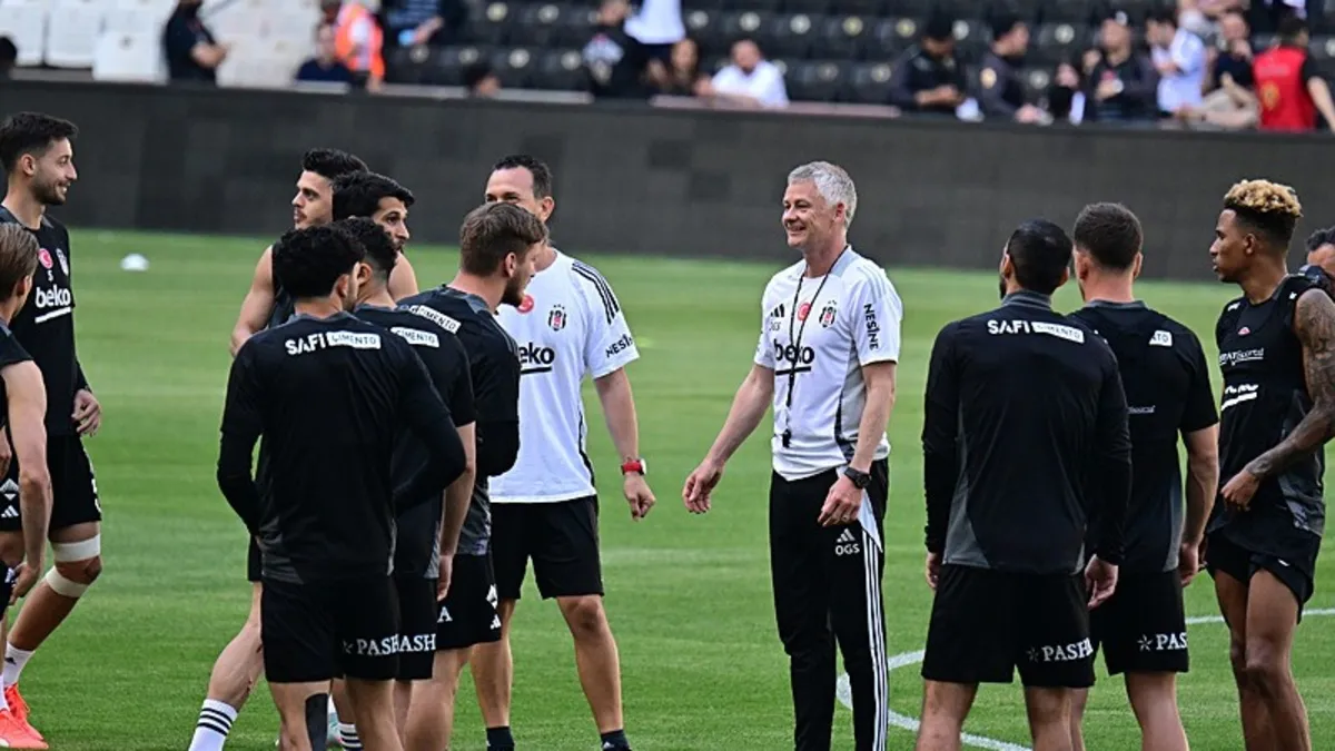 Beşiktaş'ın Corendon Alanyaspor maçı kamp kadrosu belli