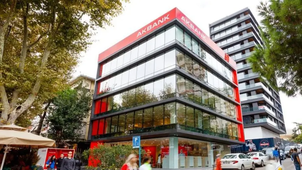 Akbank'tan takipteki kredi alacak satışı