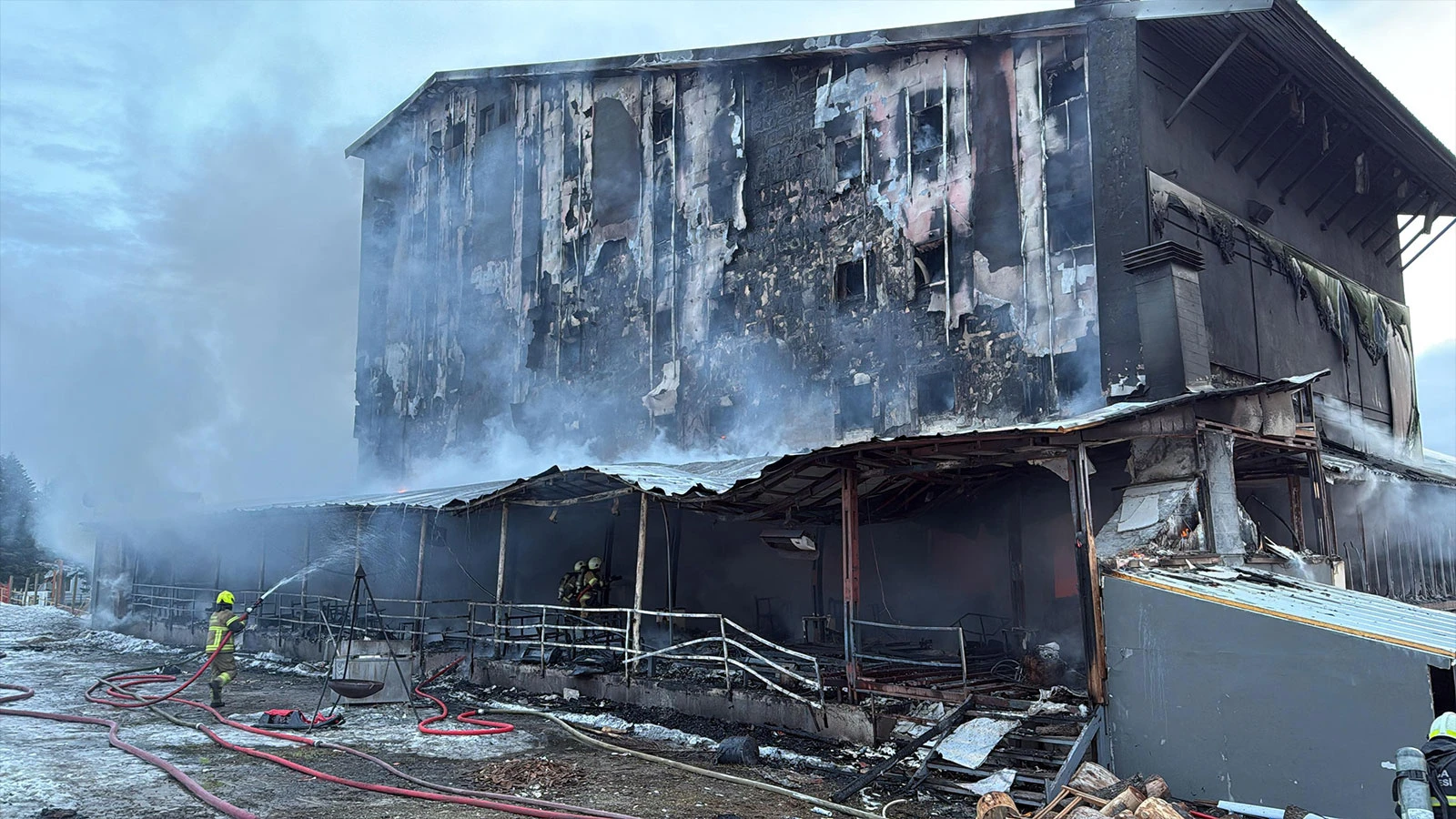 Uludağ’daki otel yangınıyla ilgili 1 kişi gözaltında