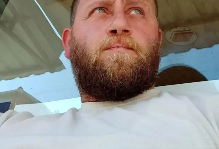 Şantiyeye uçan kamyonetin sürücüsünün öldüğü kaza kamerada 