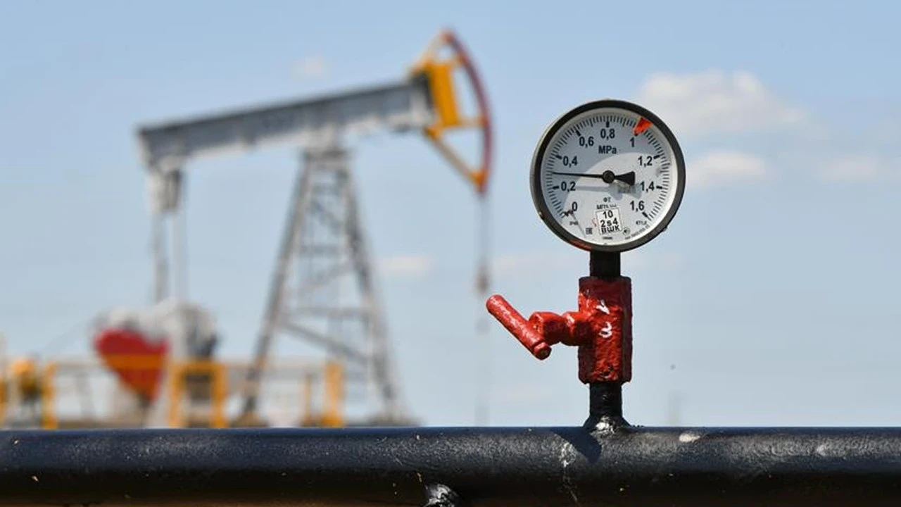 Çin, yılın ilk iki ayında petrol alımını yüzde 15,8 artırdı
